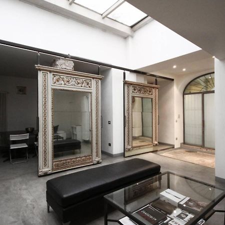 Dhomes - Loft Suite In Duomo Milão Exterior foto