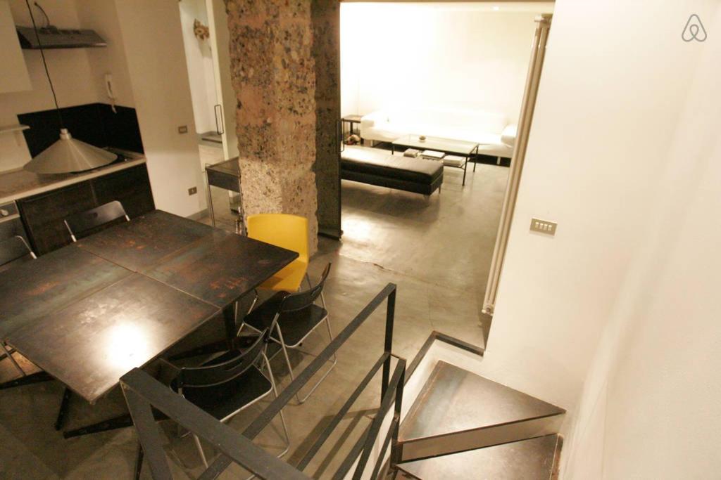 Dhomes - Loft Suite In Duomo Milão Exterior foto